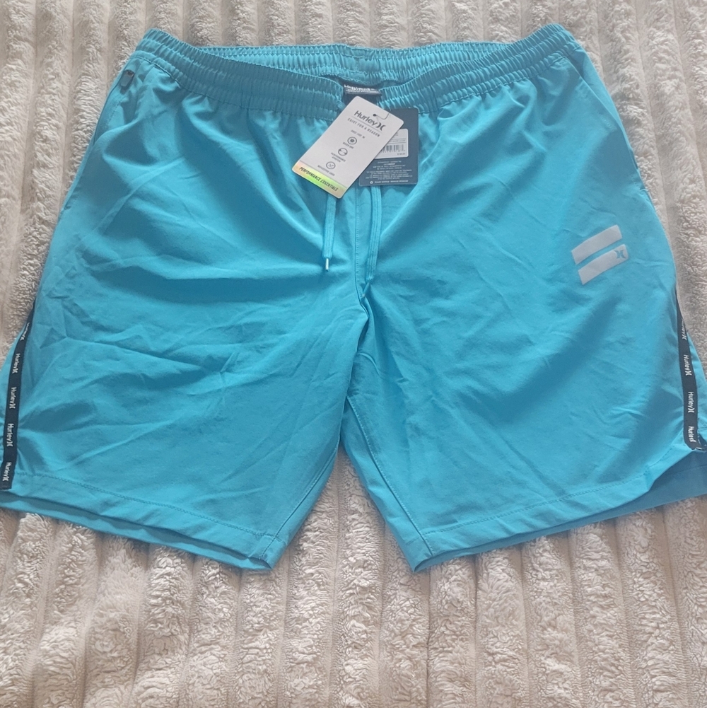 Hurley Teal Performance Shorts Size Medium